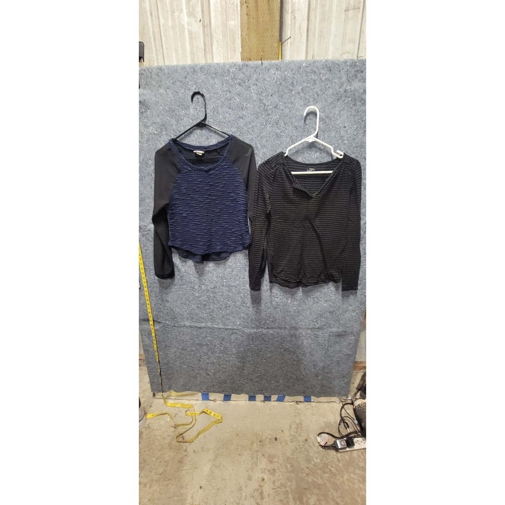 LA‎  Hearts Sweaterlike Long Sleeve and Ann Taylor Black Long Sleeve Bundle XS